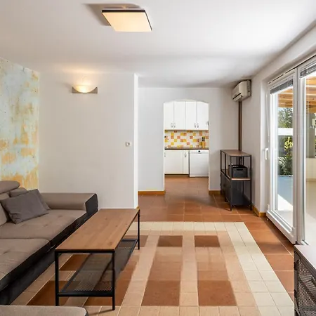 5 Elements Gostinjac