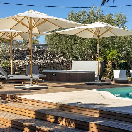 5 Elements Vilă Gostinjac